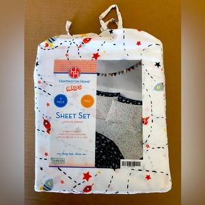 Kids 4 Piece Bed Sheet Set/size Full/brand New